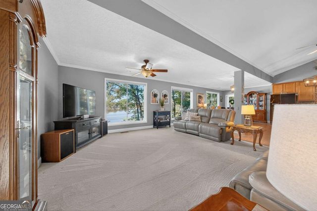 130 W Daylight Drive, Eatonton, GA 31024