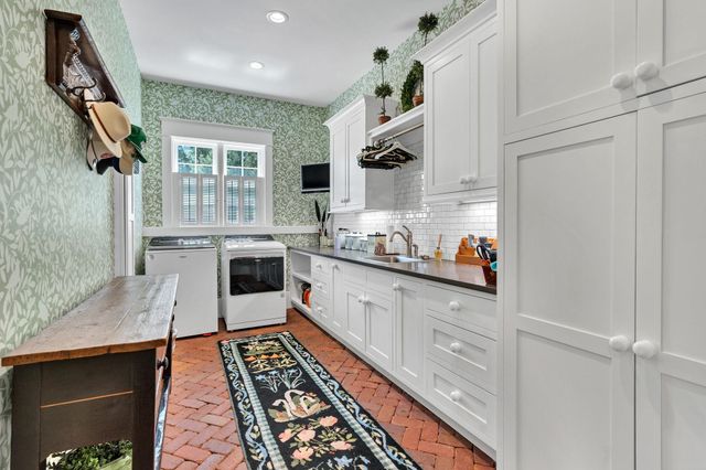 1539 N Veranda, Wichita, KS 67206