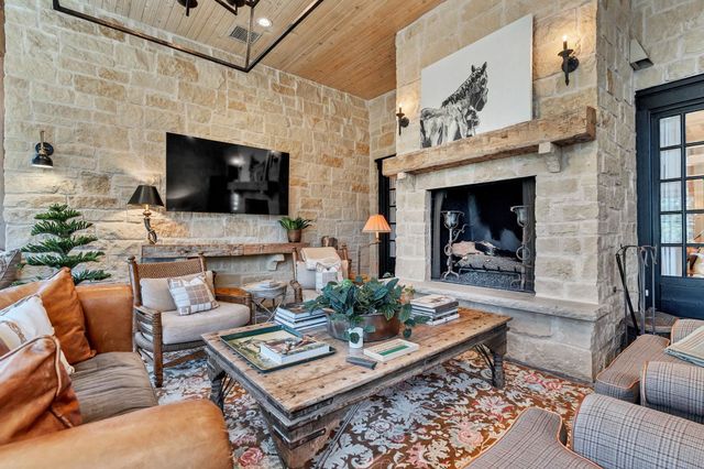 1539 N Veranda, Wichita, KS 67206