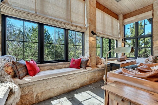 1539 N Veranda, Wichita, KS 67206