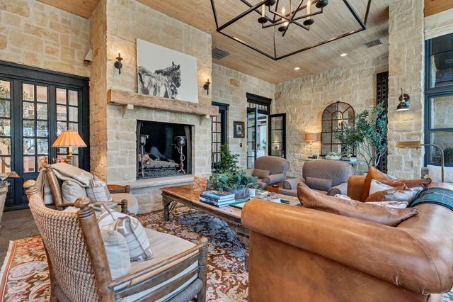 1539 N Veranda, Wichita, KS 67206