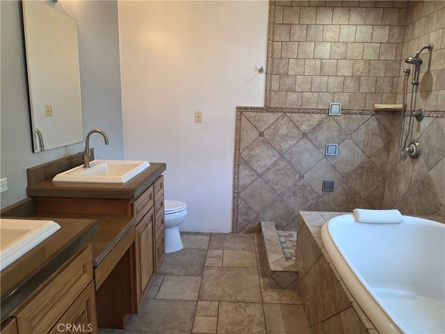 1411 Elm Avenue, Long Beach, CA 90813