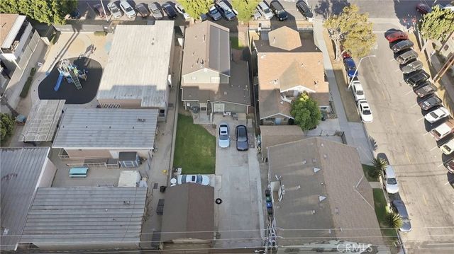 1411 Elm Avenue, Long Beach, CA 90813
