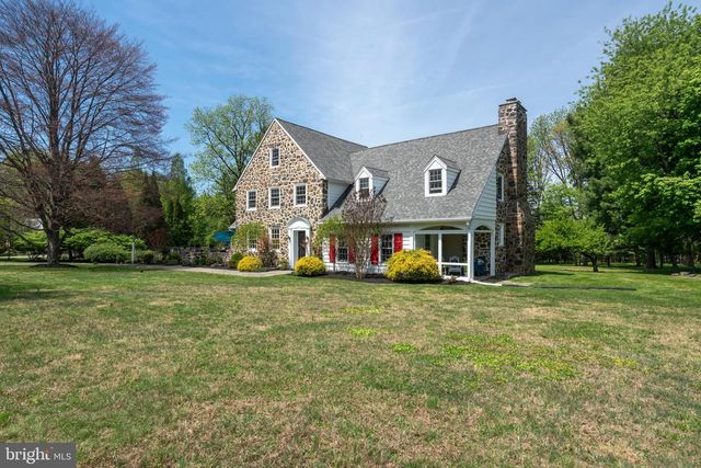 1152 PUGH RD, Wayne, PA 19087
