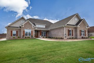 13871 Goff Drive, Athens, AL 35611