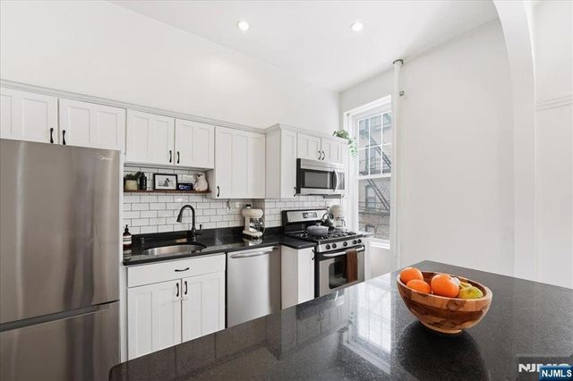 1226 Park Avenue 3, Hoboken, NJ 07030