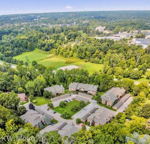 11773 Sycamore Drive 25, Plymouth, MI 48170