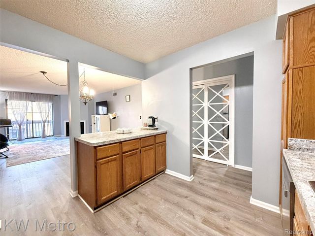 11773 Sycamore Drive 25, Plymouth, MI 48170