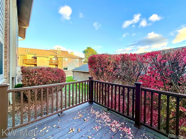 11773 Sycamore Drive 25, Plymouth, MI 48170