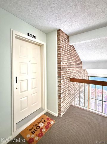 11773 Sycamore Drive 25, Plymouth, MI 48170