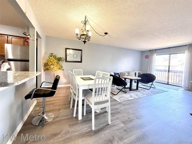 11773 Sycamore Drive 25, Plymouth, MI 48170