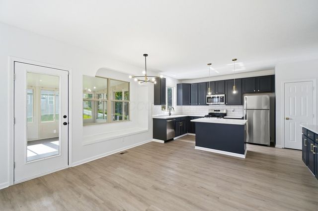 7576 Jenkins Drive, Canal Winchester, OH 43110