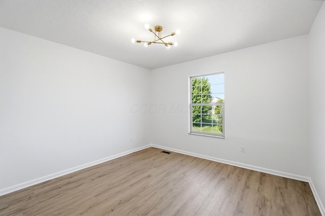 7576 Jenkins Drive, Canal Winchester, OH 43110