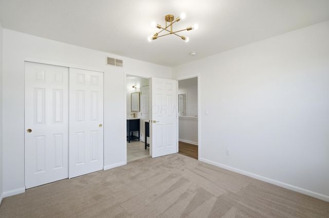7576 Jenkins Drive, Canal Winchester, OH 43110