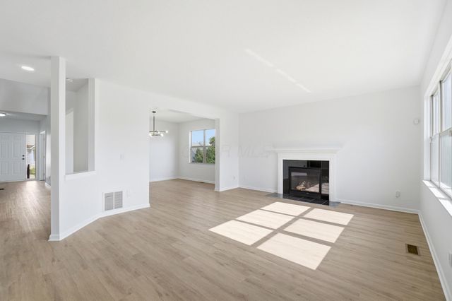 7576 Jenkins Drive, Canal Winchester, OH 43110