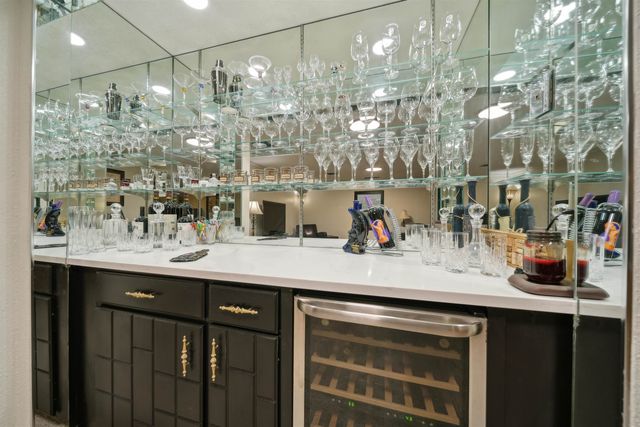 58 E Via Roma St, Wichita, KS 67230