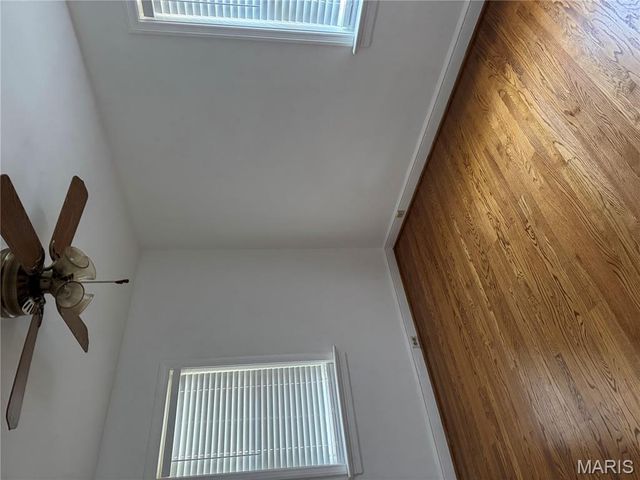 5023 Fairview Avenue, St Louis, MO 63139