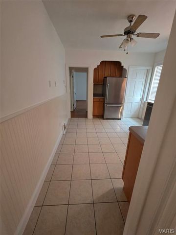 5023 Fairview Avenue, St Louis, MO 63139