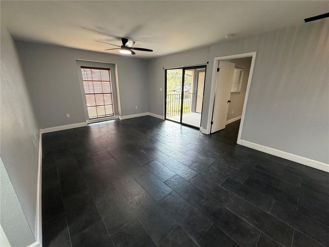 4015 ASHFORD GREEN PLACE D201, Tampa, FL 33613