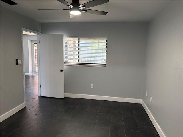 4015 ASHFORD GREEN PLACE D201, Tampa, FL 33613