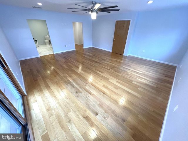 12 PARK DR, Lock Haven, PA 17745