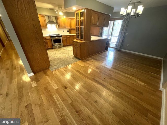 12 PARK DR, Lock Haven, PA 17745