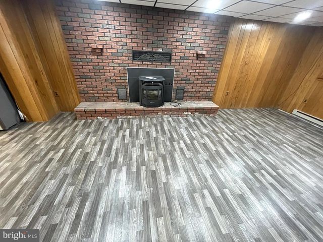 12 PARK DR, Lock Haven, PA 17745