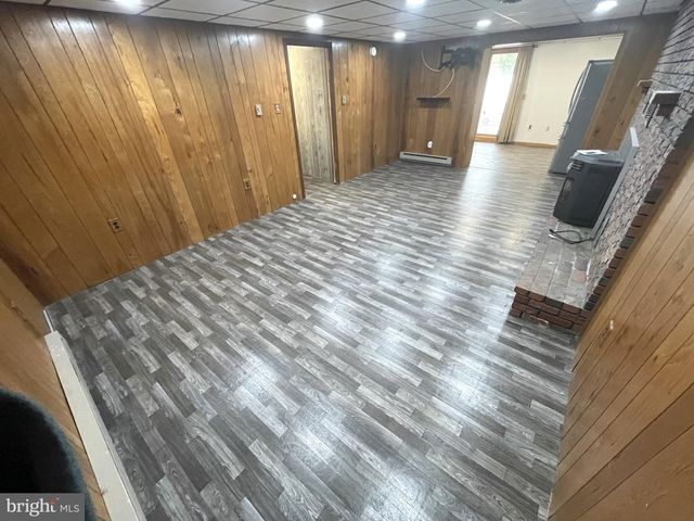 12 PARK DR, Lock Haven, PA 17745