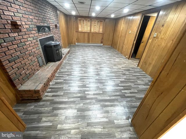 12 PARK DR, Lock Haven, PA 17745