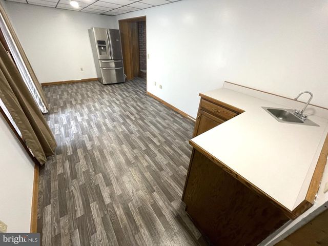 12 PARK DR, Lock Haven, PA 17745