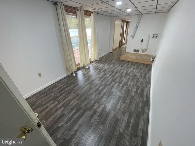 12 PARK DR, Lock Haven, PA 17745