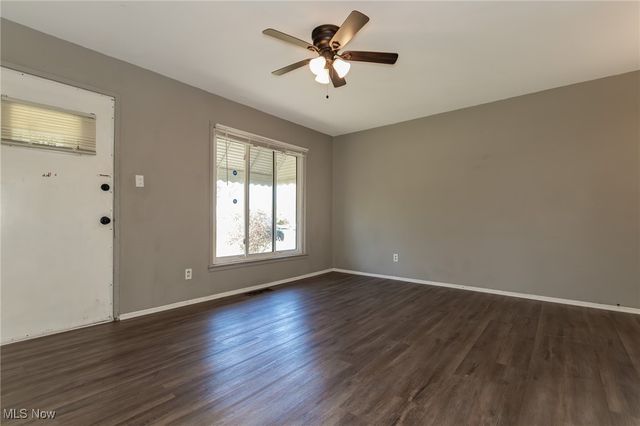 4429 E 158th Street, Cleveland, OH 44128