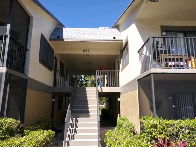 677 TRACE Circle 212, Deerfield Beach, FL 33441