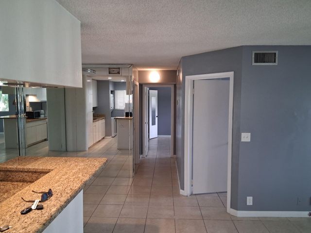 677 TRACE Circle 212, Deerfield Beach, FL 33441