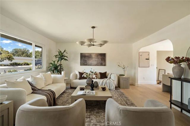 13402 Winthrope, North Tustin, CA 92705