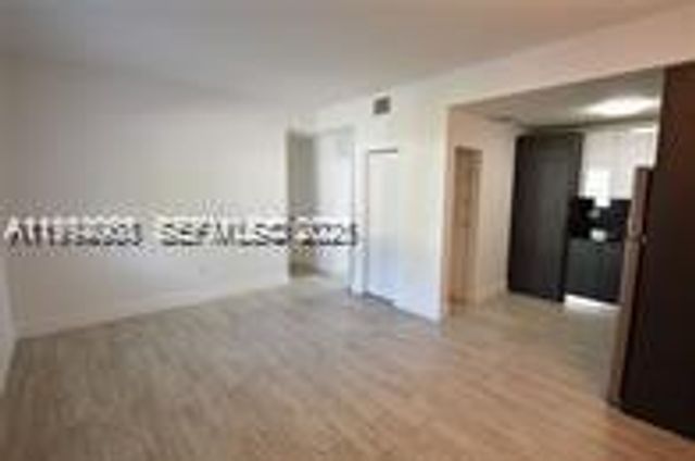 835 SW 8th Avenue, Miami, FL 33130