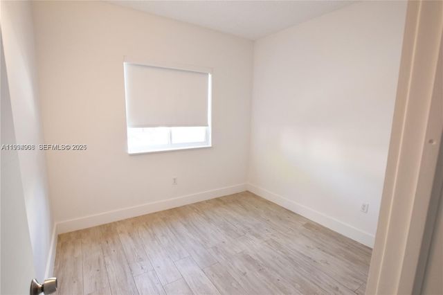 835 SW 8th Avenue, Miami, FL 33130