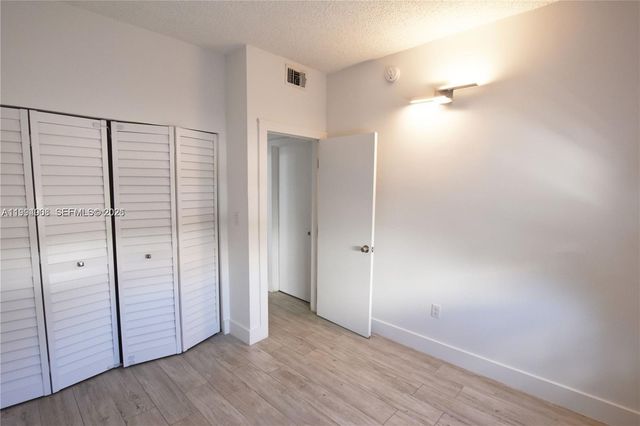 835 SW 8th Avenue, Miami, FL 33130