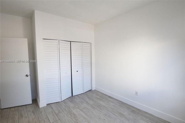 835 SW 8th Avenue, Miami, FL 33130