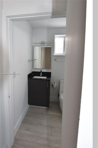 835 SW 8th Avenue, Miami, FL 33130