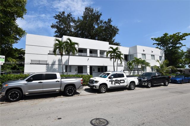 835 SW 8th Avenue, Miami, FL 33130