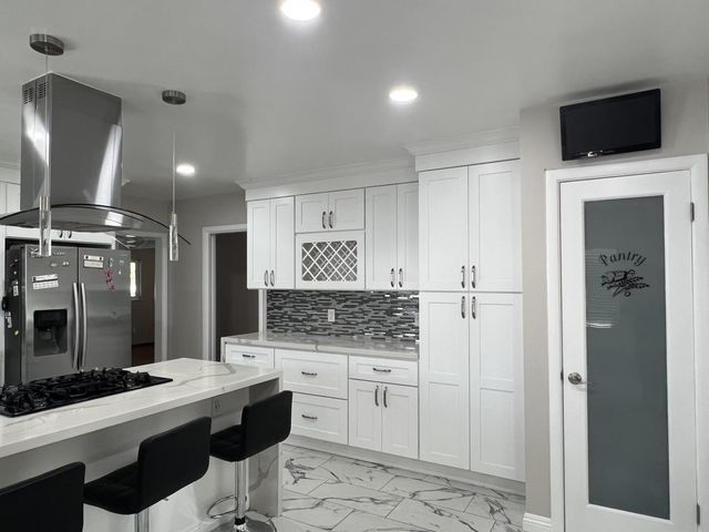 102 Dimaggio Avenue, Pittsburg, CA 94565