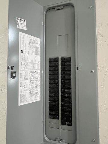 102 Dimaggio Avenue, Pittsburg, CA 94565