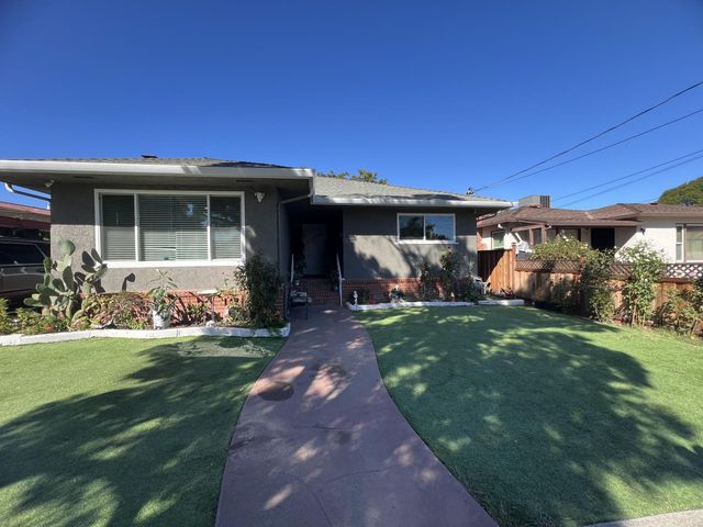 102 Dimaggio Avenue, Pittsburg, CA 94565