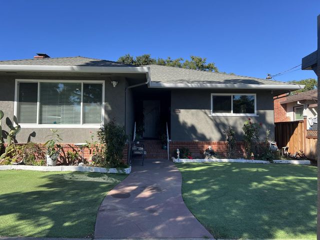 102 Dimaggio Avenue, Pittsburg, CA 94565