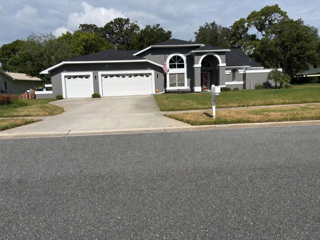 18561 WINDING OAKS BOULEVARD, Hudson, FL 34667