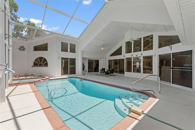 18561 WINDING OAKS BOULEVARD, Hudson, FL 34667