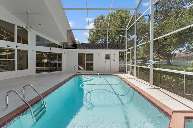18561 WINDING OAKS BOULEVARD, Hudson, FL 34667