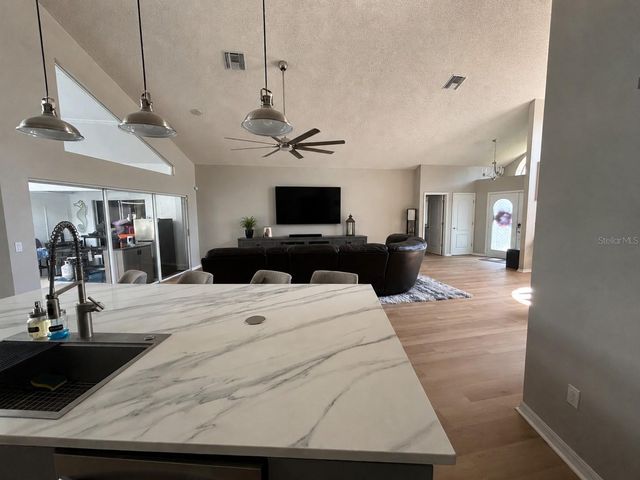 18561 WINDING OAKS BOULEVARD, Hudson, FL 34667