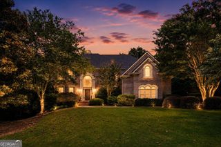 230 Willow Glade Point, Alpharetta, GA 30022